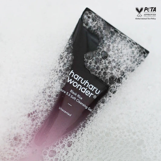 HaruHaru Wonder: Black Rice Moisture 5.5 Soft Cleansing Gel
